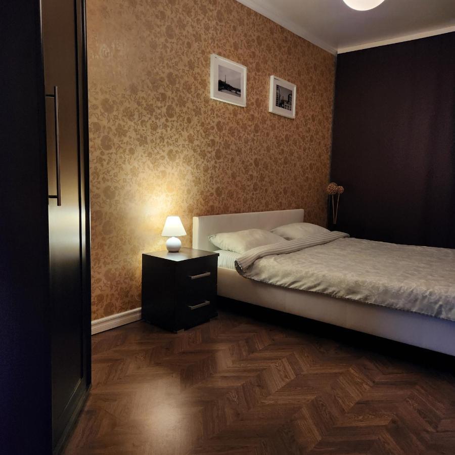 Charme Apartment Jelgava Buitenkant foto